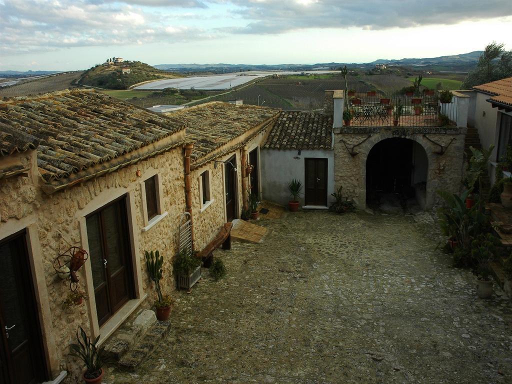 Agriturismo Baglio San Nicola Naro 外观 照片