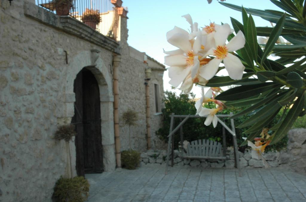 Agriturismo Baglio San Nicola Naro 外观 照片